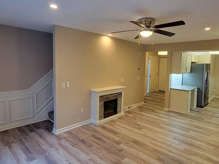 7819 Hills And Dales Rd NW — Photo 5