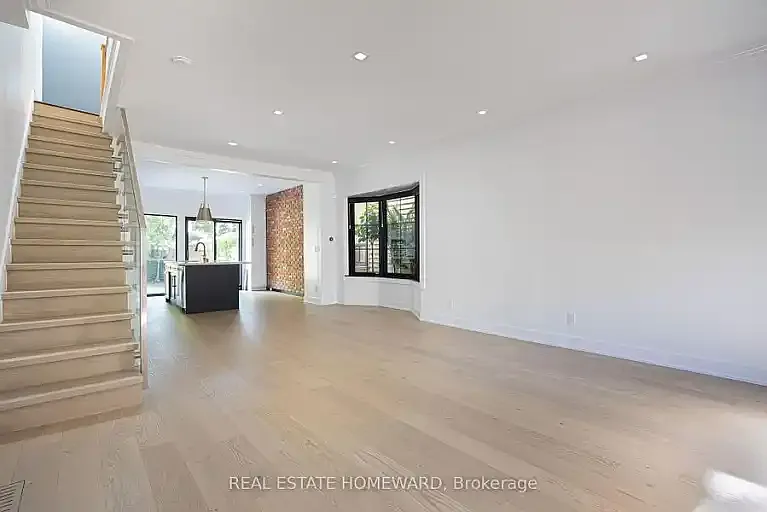 82 Frizzell Ave #1A — Photo 5