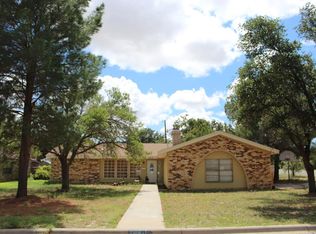 2015 W 8th St, Fort Stockton, TX 79735