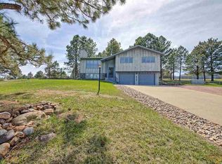 4215 Corral Dr, Rapid City, SD 57702