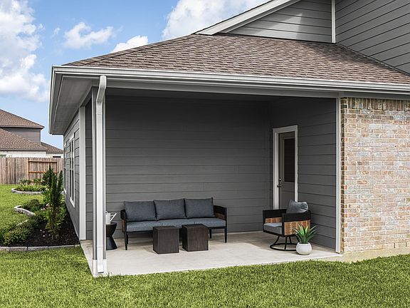 3rd image of 6730 Pebble Bluff Ct