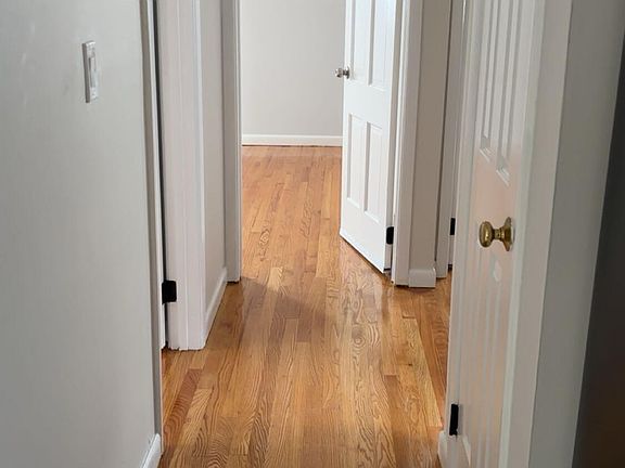2nd image of 29 Keats St