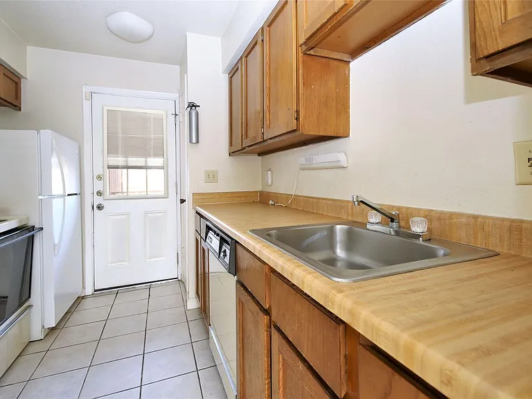6202 Skyline Dr #32 — Photo 6