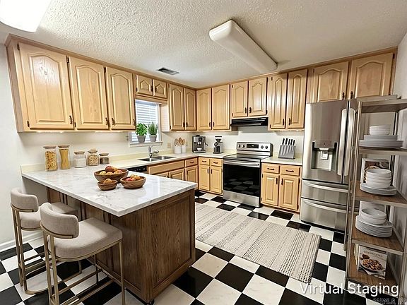 5th image of 509 Riverbend Cv