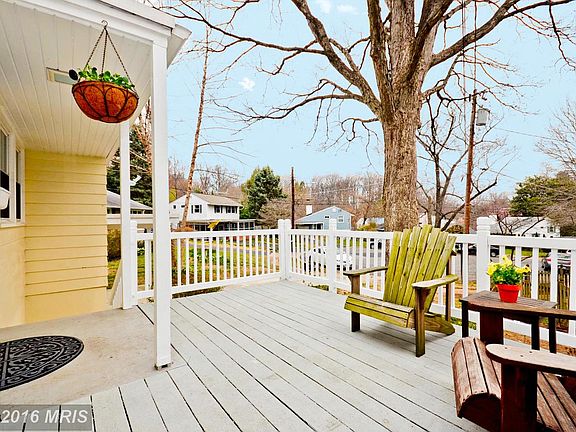 4th image of 7107 Frazier Pl