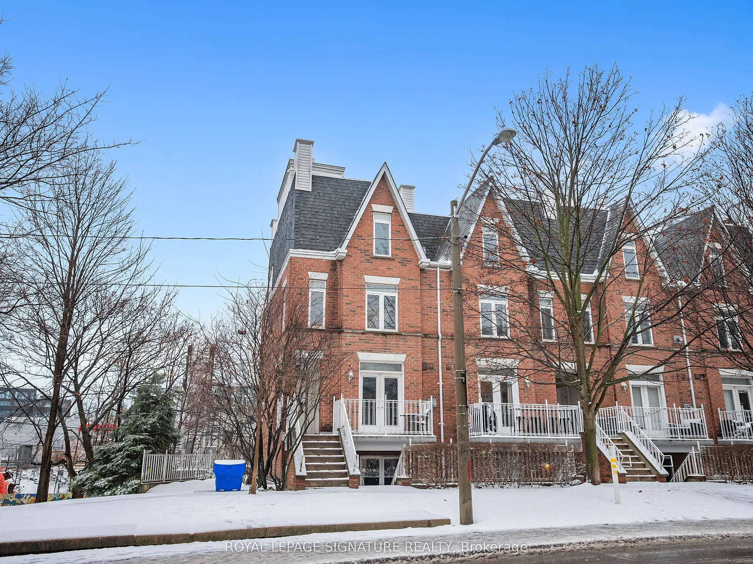 2 bed, $3,000 — Photo 1