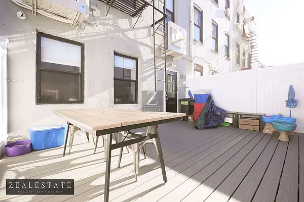 Rented by ZealEstate Group Inc | media 12