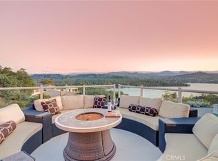 2594 Shoreline Rd, Bradley, CA 93426