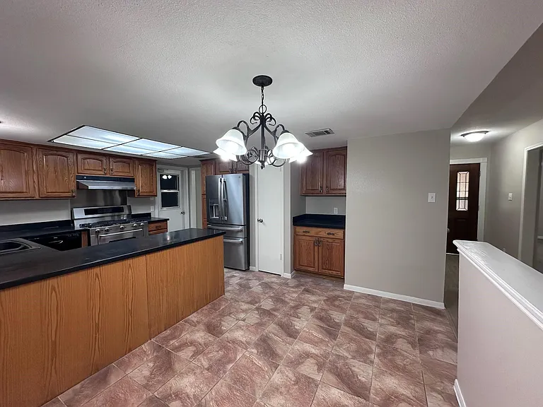 21302 Park Rock Ln — Photo 4