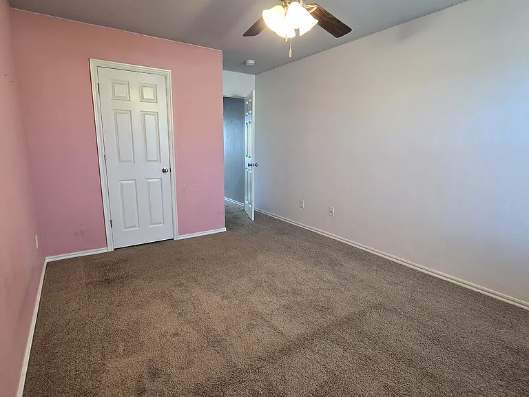 2701 Red Pine Cir — Photo 11
