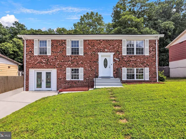 4810 Iverson Pl, Temple Hills, MD 20748