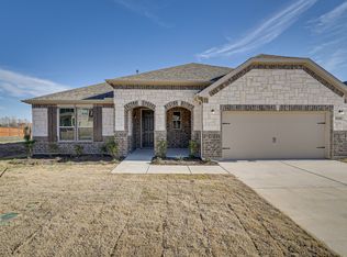 8920 Bison Creek Dr, Fort Worth, TX 76131