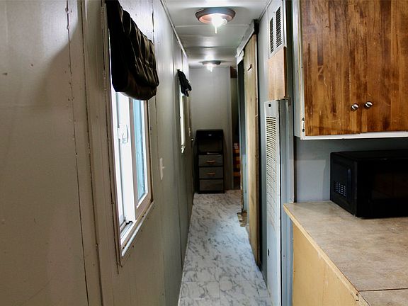 5th image of 138 S Travois