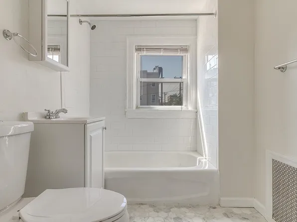 117 Sherman Avenue image 26 of 29