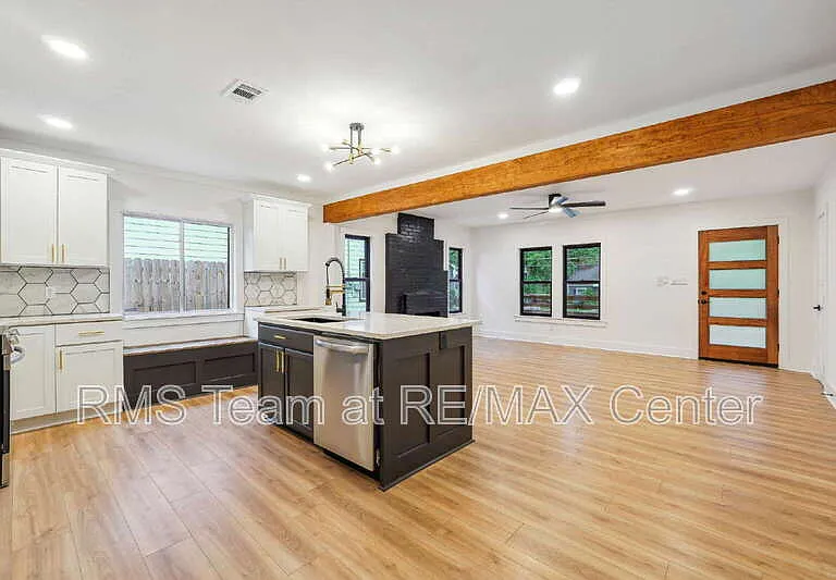 1448 Westboro Dr SW — Photo 11