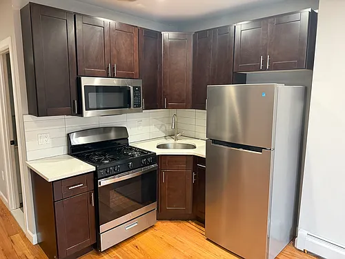 52 Yonkers Ave Photo 1