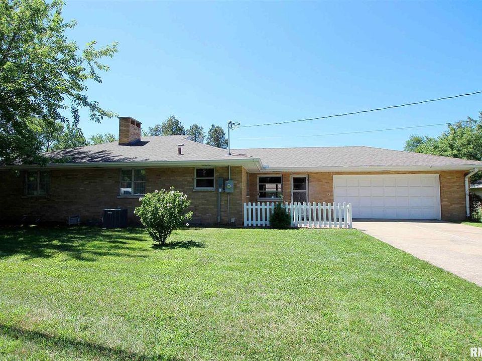 1st image of 5033 N Belmont Pl
