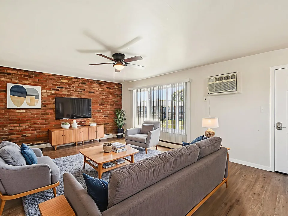 Ava Sterling Apartments