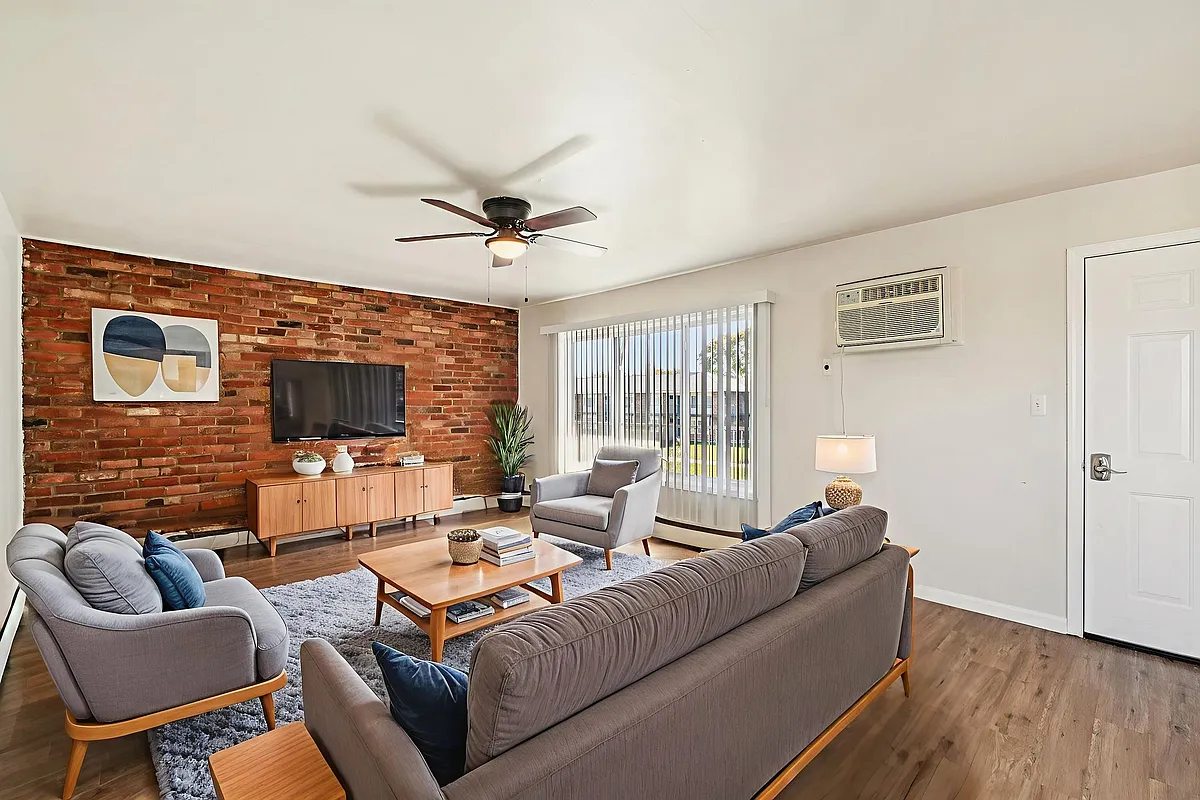 Building Photo - Ava Sterling Apartments