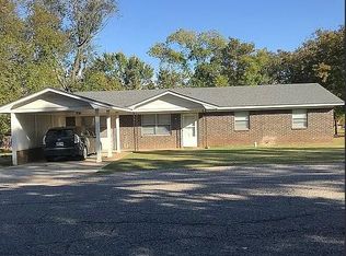 1820 W Ardmore Ave, Sulphur, OK 73086