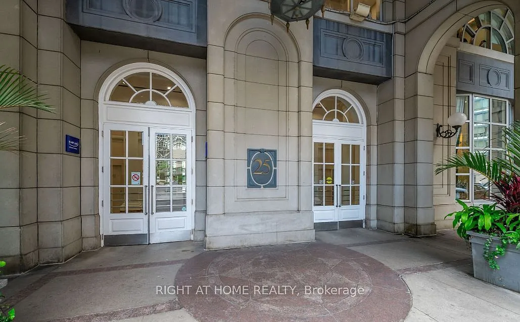 1 bed, $2,300 — Photo 2