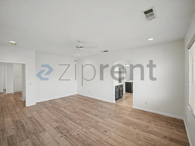 25014 Oliver Way — Photo 24
