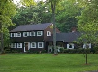 59 E Longmeadow Rd, Wilbraham, MA 01095