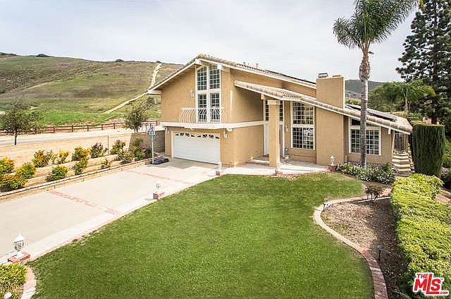 1st image of 3148 W Sierra Dr