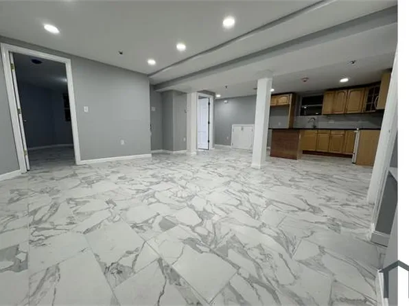 11 Brenton St #B, Dorchester, MA 02121