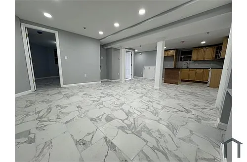 11 Brenton St #B Photo 1