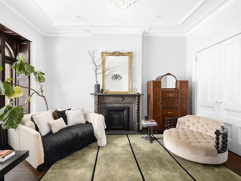 82 Chauncey St #2 — Photo 2