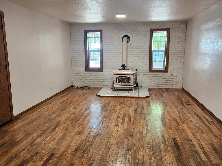 34093 NE Sunrise St — Photo 5
