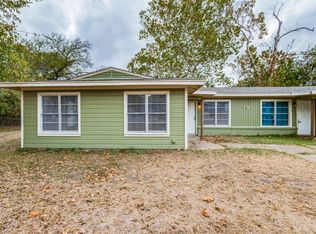 15 Macarthur Dr APT A, Denison, TX 75020