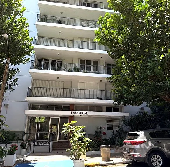 1 Madrid #8-C — Photo 25
