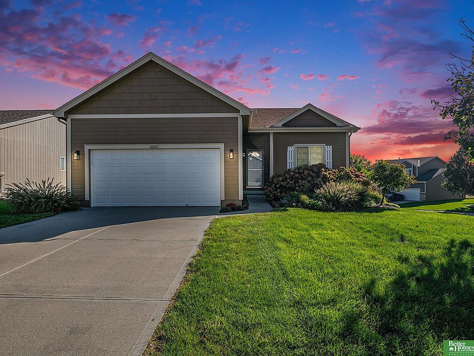 1st image of 4803 N 160th Ave