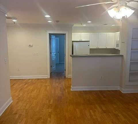 4th image of 490 Barnett Shoals Rd APT 436