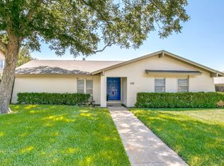 915 Firestone Ln, Richardson, TX 75080