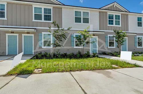 8330 Zenith Cir #1 Photo 1