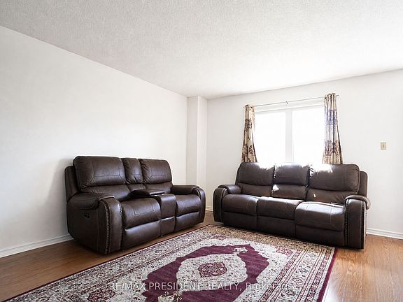 5th image of 29 Norbrook Cres
