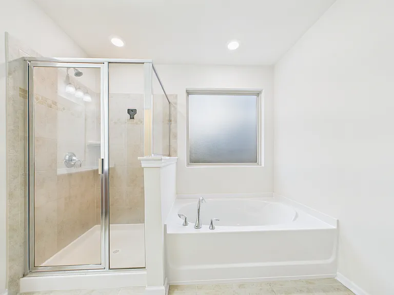 6005 Sweetbay Ln — Photo 14