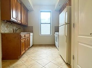362 92nd St #3, Brooklyn, NY 11209