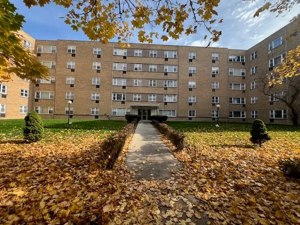 6161 N Hoyne Ave APT 306, Chicago, IL 60659