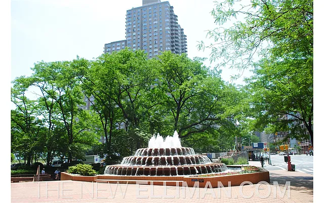 Rented by Douglas Elliman | media 24