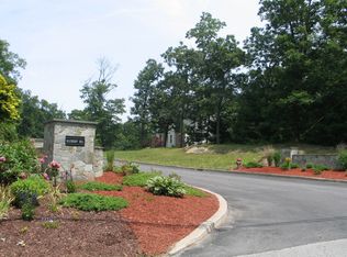 35 Rock Way, East Greenwich, RI 02818