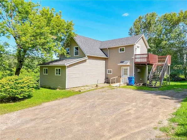 9024 Main St, Florenceville Bristol, NB E7L 2A2
