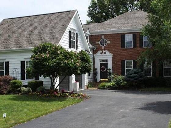 1st image of 7093 Bowermoss Dr