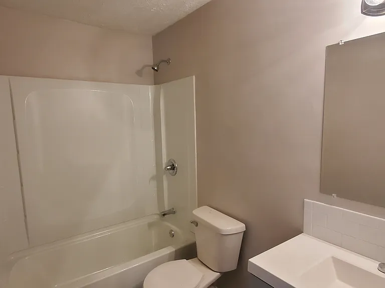 2237 N Minneapolis St — Photo 7