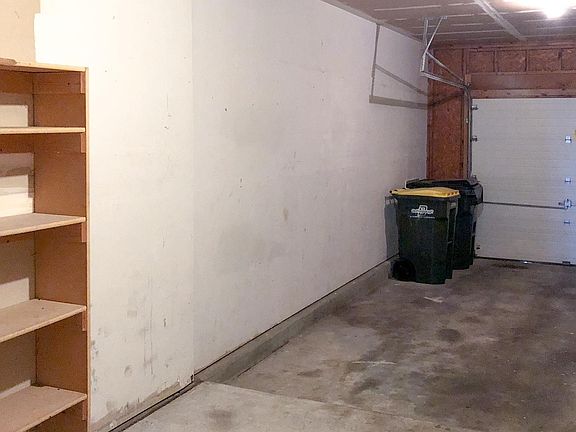3rd image of 13 Robinson St