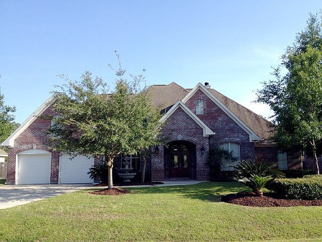 1st image of 916 Bald Cypress Dr