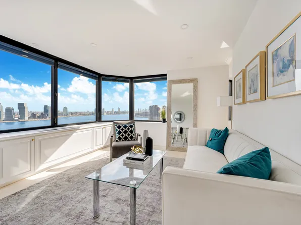 415 East 37th Street image 1 of 38